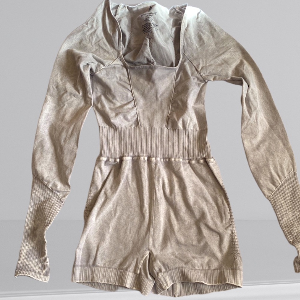 Free People Good Karma Long Sleeve Runsie XS/S NWOT - Picture 5 of 11